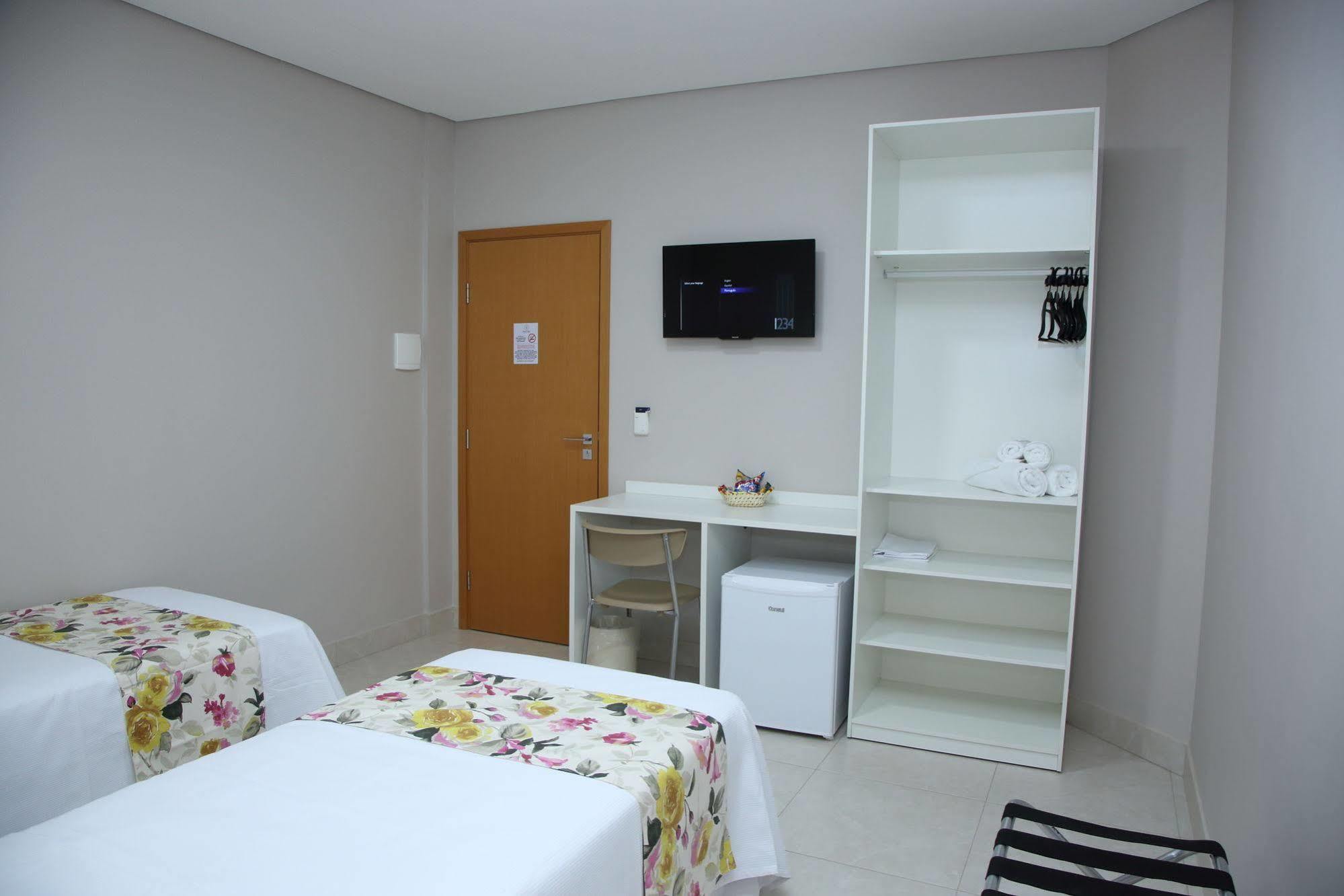 Ventura Hotel Баррейрас Екстер'єр фото